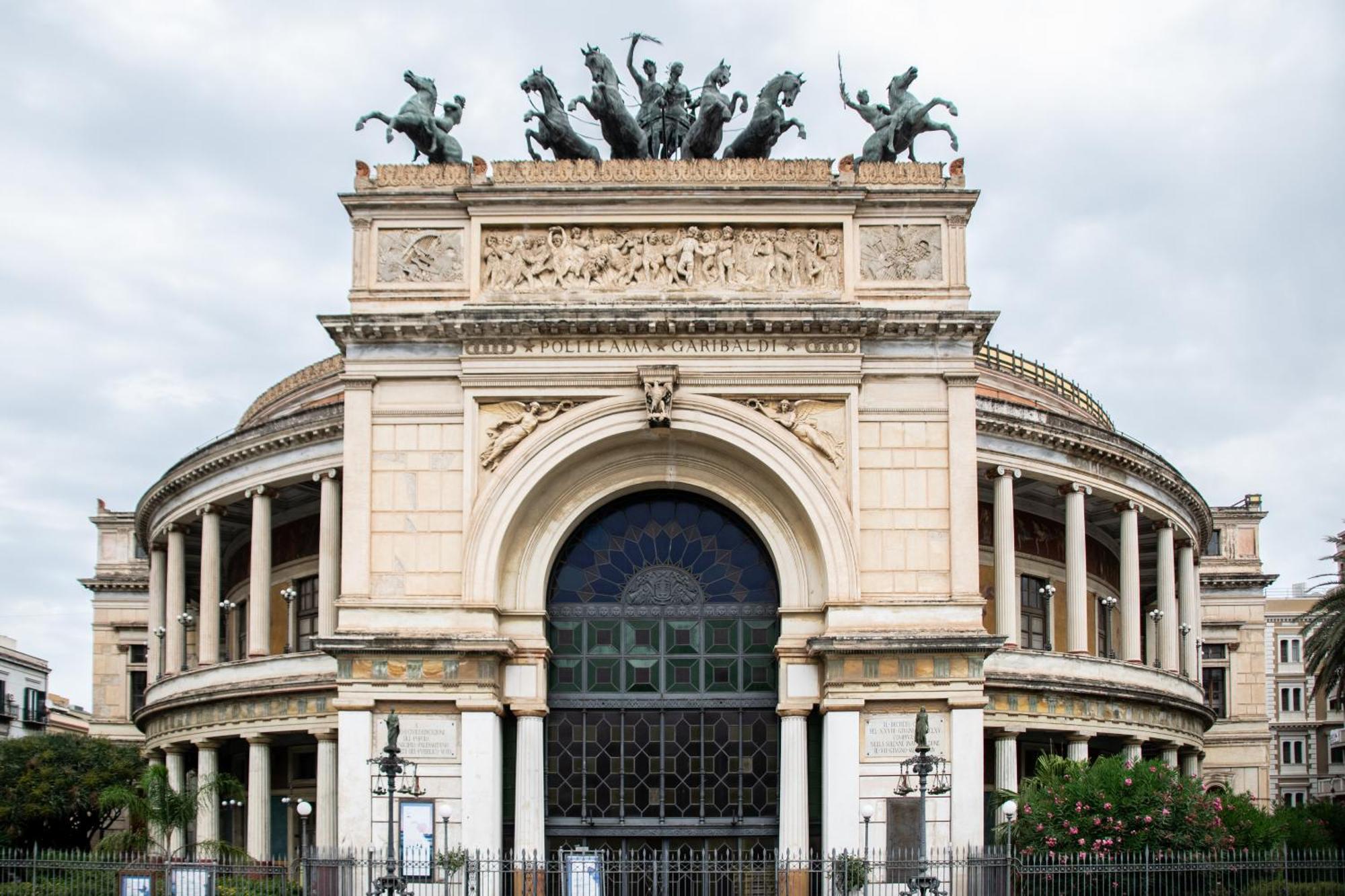 Politeama Crystal Rooms Palermo Kültér fotó